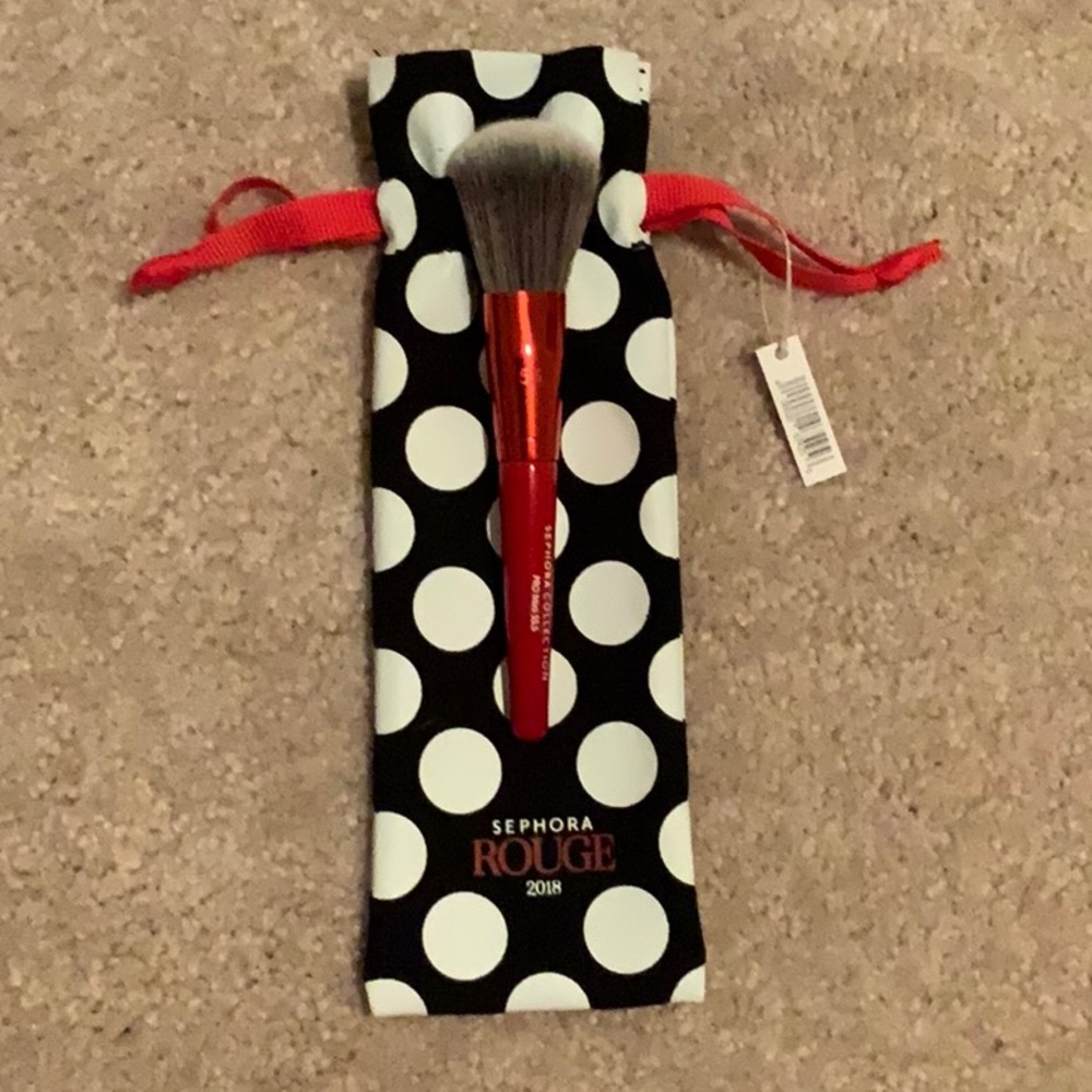 Sephora Pro Brush 55.5